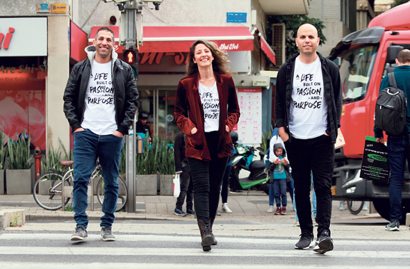 HoneyBook co-founders Oz Alon, Naama Alon, and Dror Shimoni. Photo: Amit Shaal